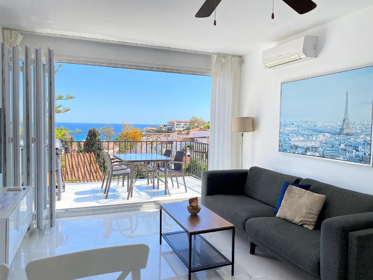 Villa Casa La Vida Casasol Нерха Екстериор снимка