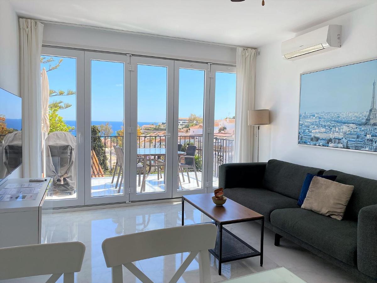 Villa Casa La Vida Casasol Нерха Екстериор снимка