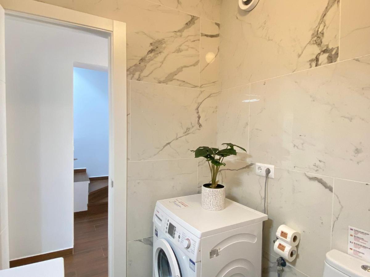 Villa Casa La Vida Casasol Нерха Екстериор снимка